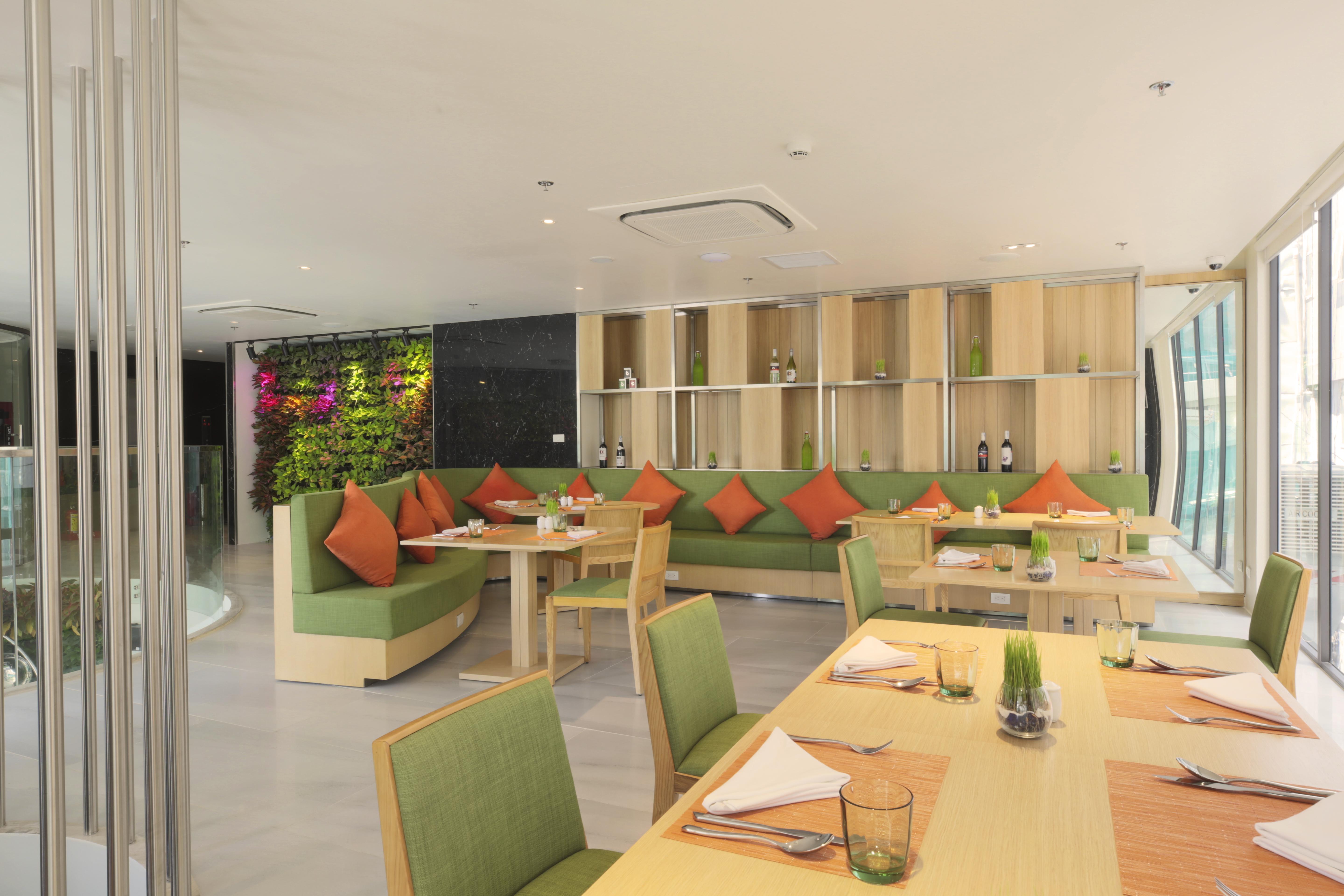 Zazz Urban Ho Chi Minh Hotell Exteriör bild